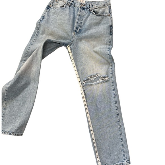 We The Free High Waist Hidden Button Fly Distressed Denim Straight Leg Jeans 31 - Picture 12 of 14